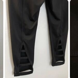 Z by Zella cropped black leggings. Never worn. Size small